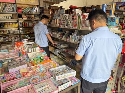 城郊街道開(kāi)展“掃黃打非”行動(dòng) 共筑清朗文化環(huán)境